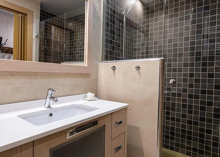 Apartman Holidays Edel 3 Con 2 Y Parking